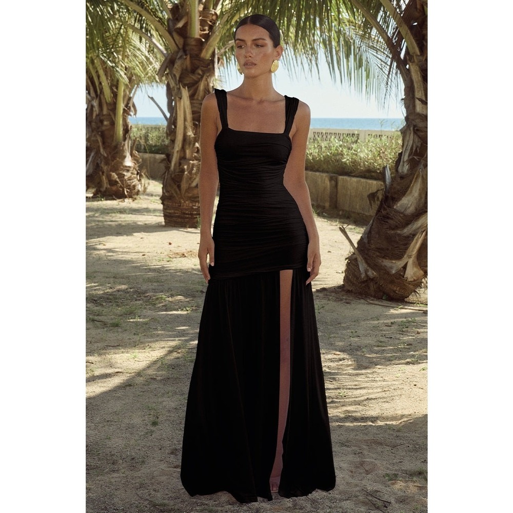 Runaway Carly Maxi Dress Sz L Black Ruched Front Slit Date Night‎ Dark Feminine